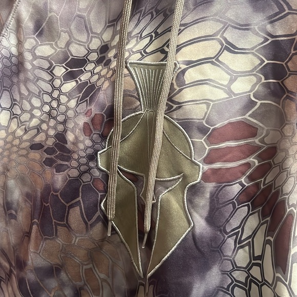 Kryptek Highlander pattern camo hoodie - Picture 6 of 8